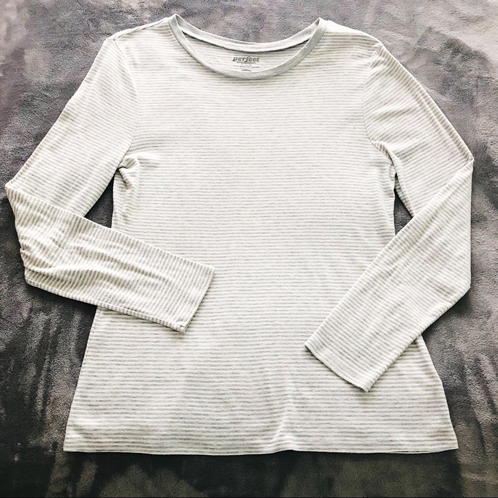 Old Navy perfect tee